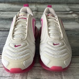 Nike  Wmns Air Max 720 Pink Rise Sz 7  NWOT